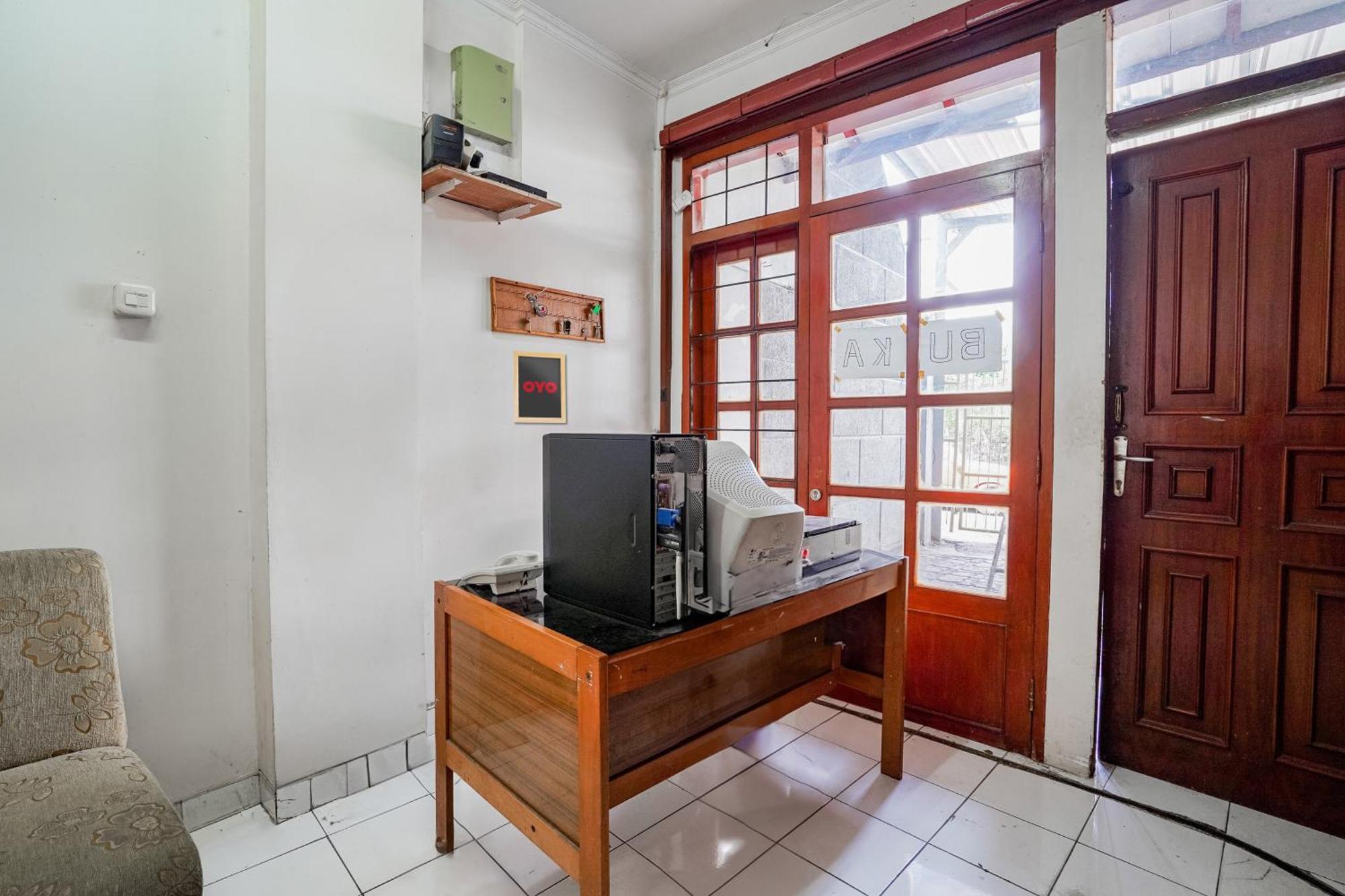 Oyo 94100 Gateway Pasteur Apartment By Ilyasa باندونج المظهر الخارجي الصورة